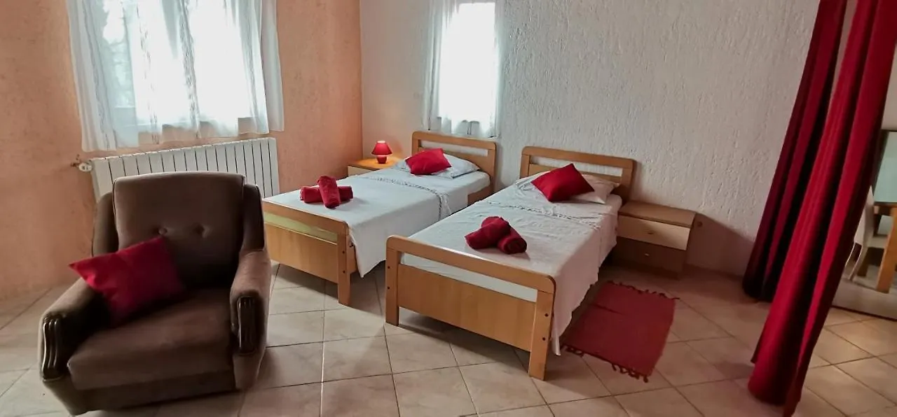 Apartment House Agroturist