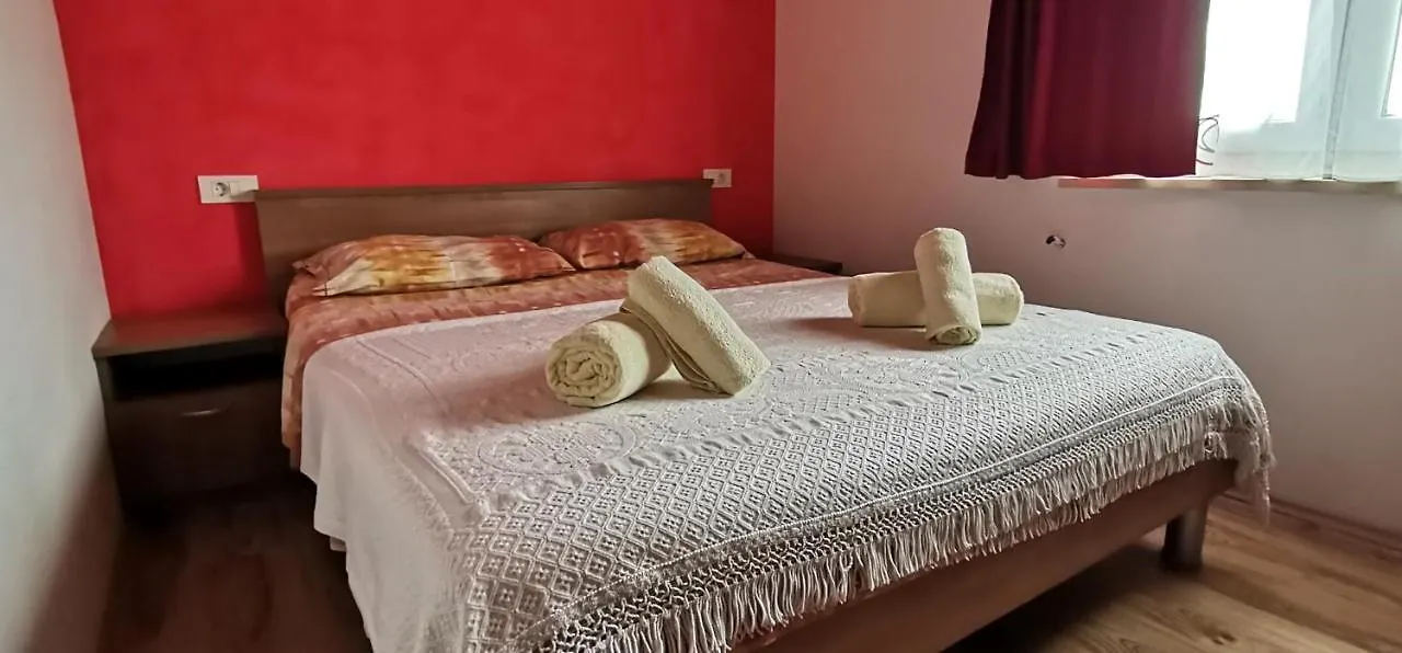 House Agroturist 0*, Rovinj