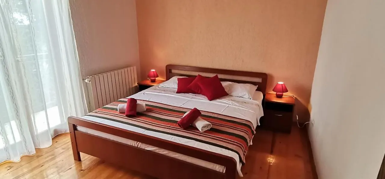 Apartment House Agroturist