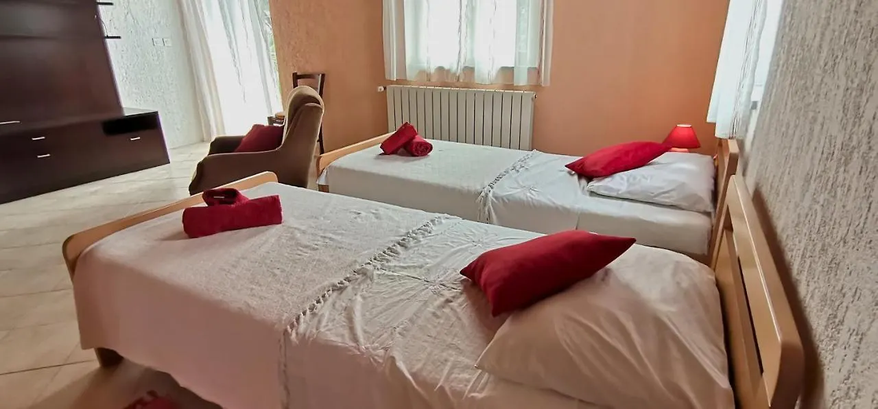 House Agroturist 0*, Rovinj Croatia
